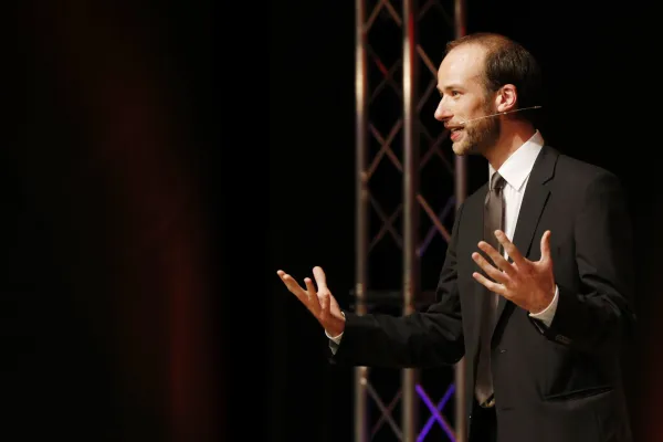 Bild: Präsentationstraining für Ingenieure: Andreas Maier stärkt verständliche Technik-Kommunikation im Berufsalltag