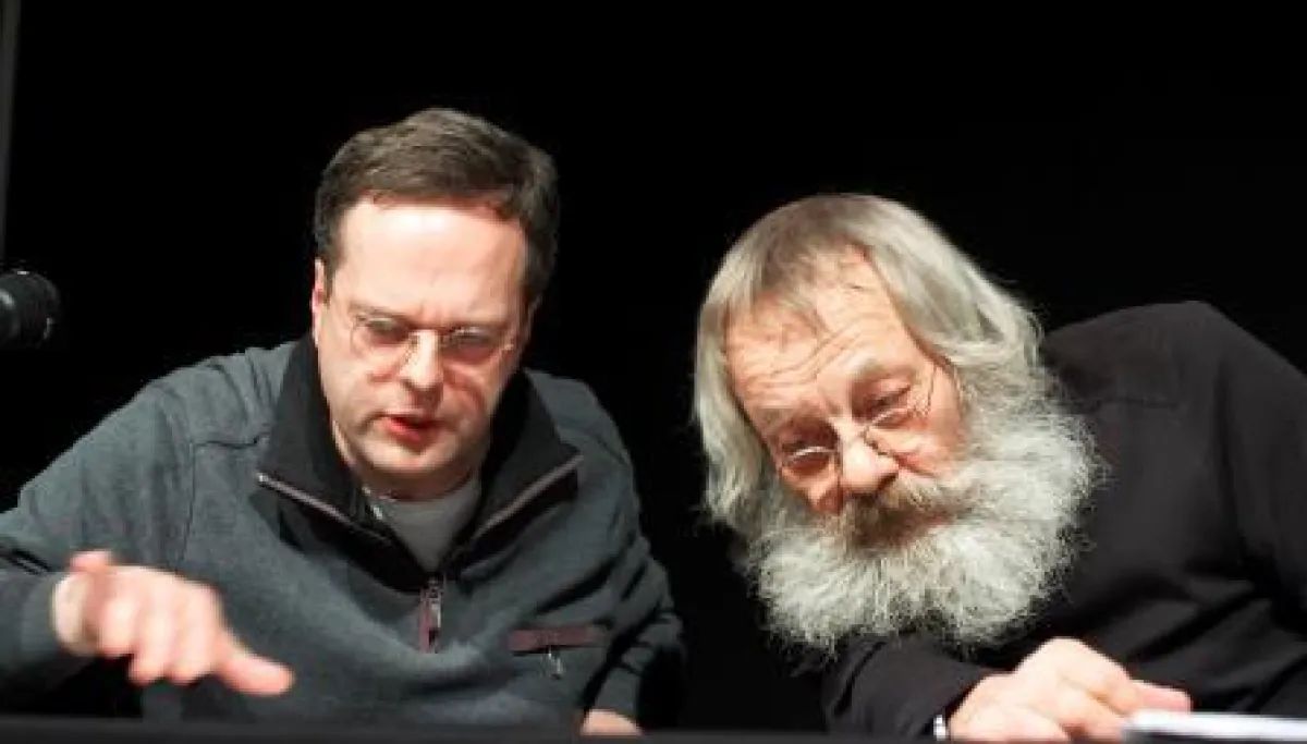 Harry Rowohlt liest und Christian Maintz kommentiert Komische Gedichte (nicht nur) von Joachim Ringelnatz. Foto: Sven Heine
