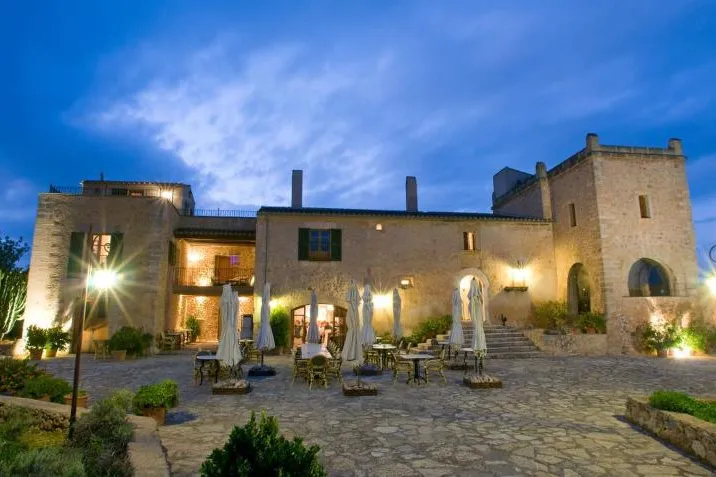 Bild: Royal Beauty kooperiert mit dem Fincahotel Son Amoixa Vell in Manacor auf Mallorca
