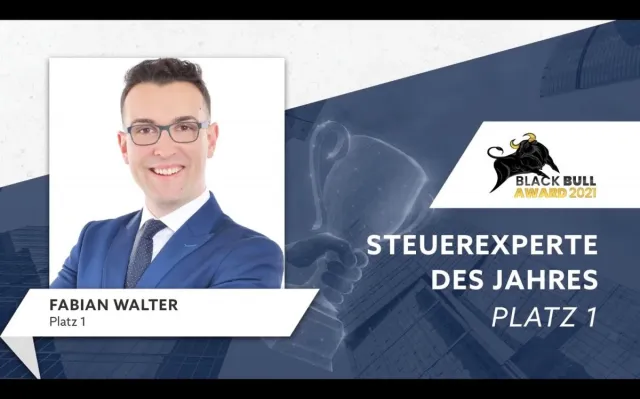 Bild: Finanzkongress 2021: Fabian Walter gewinnt Black Bull Award in der Kategorie "Steuerexperte des Jahres"