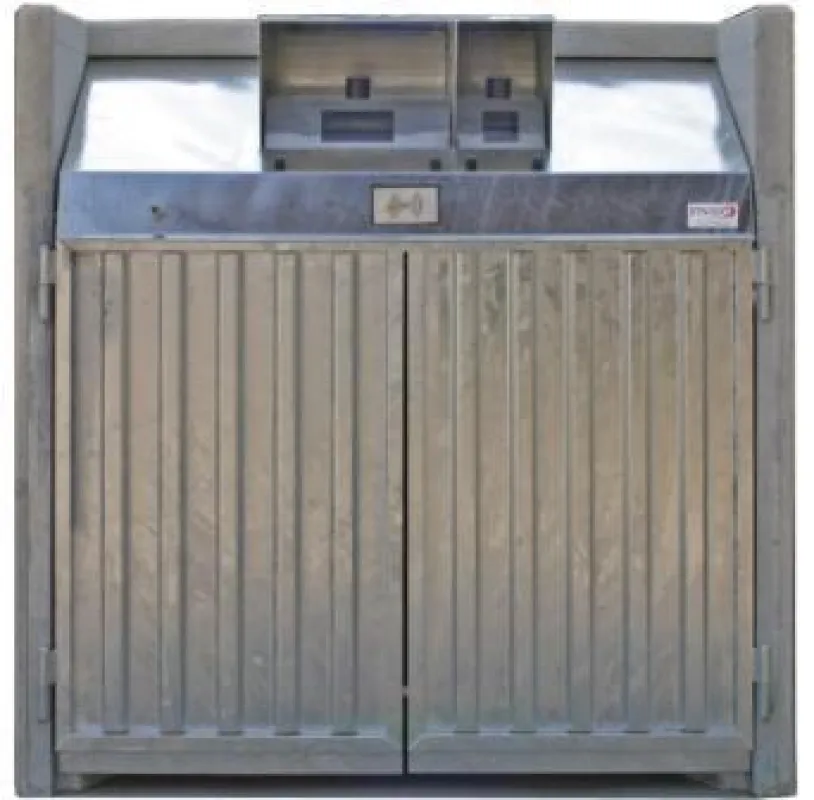 Auf eine Müllschleuse umgerüstete Betonbox