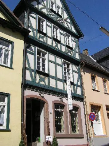 Bild: Eltviller Vinothek stellt ihr Programm für das zweite Halbjahr 2010 vor