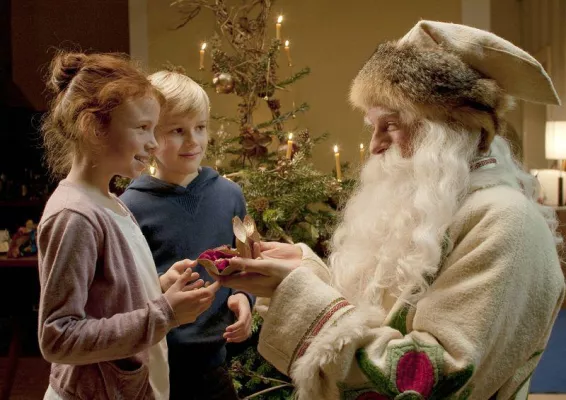 Bild: „Als der Weihnachtsmann vom Himmel fiel“ ist Kinderfilm des Monats Dezember 2016