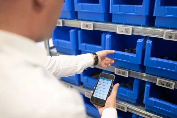 Bild: REPLY: Logistics Reply und Fraunhofer IML kooperieren im Rahmen des »Leistungszentrums Logistik und IT«
