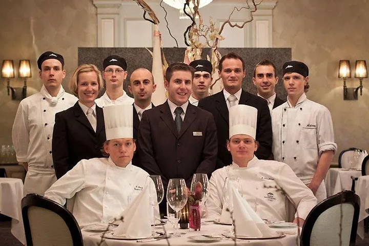 Bild: Erster Michelin Stern für Matthias Schmidberger im Cà d’Oro, Kempinski Grand Hotel des Bains, St. Moritz