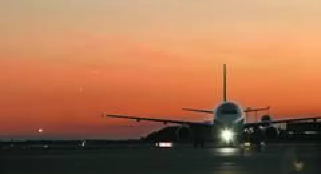 Bild: Flughafen Kopenhagen steuert Landelicht mit STRATON