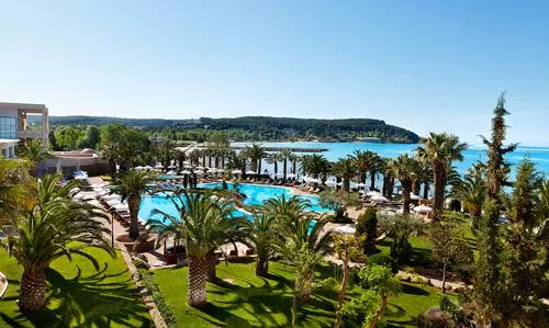 Bild: Sani Resort: Urlaub mit der ganzen Familie und die Großeltern bezahlen nichts