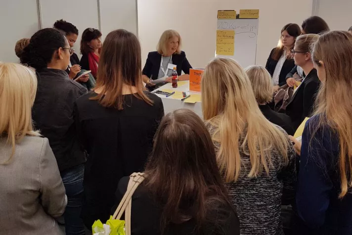 Karrieretipps gab Anja Bendixen-Danowski auf der herCAREER für FIM e.V. Bild: Karrieretipps gab Anja Bendixen-Danowski auf der herCAREER für FIM e.V.