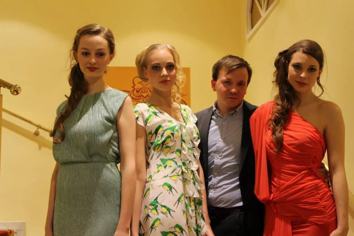 Anicca Egger, Victoria Belicka, Roland Posch und Lena Jäger, (Foto (c): Jademodels