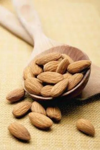 Bild: Schlank und satt mit Mandeln