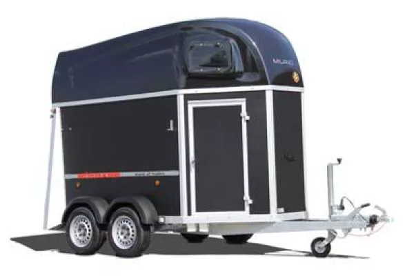 WÖRMANN präsentiert den neuen Star in seiner Polywood-Klasse: MILANO Bild: WÖRMANN präsentiert den neuen Star in seiner Polywood-Klasse: MILANO