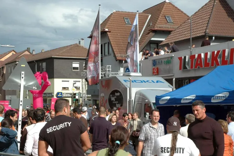 10.000 Besucher beim Handy-Feiertag Bild: 10.000 Besucher beim Handy-Feiertag