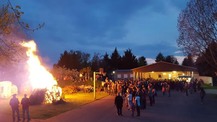 Bild: Dance Company Leipzig begeistert zur Walpurgisnacht in Renneritz