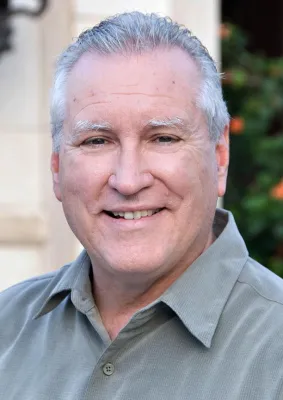Bild: Doug Wead, Ikone des Direktvertriebs und Berater des ehemaligen Präsidenten der USA, schließt sich XanGo an