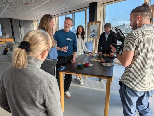 Bild: Höhenverstellbare Küchen und mehr – Ein Workshop mit LINAK bei Team7