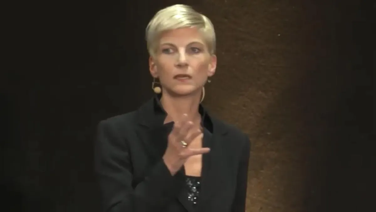 Dr. Johanna Dahm
