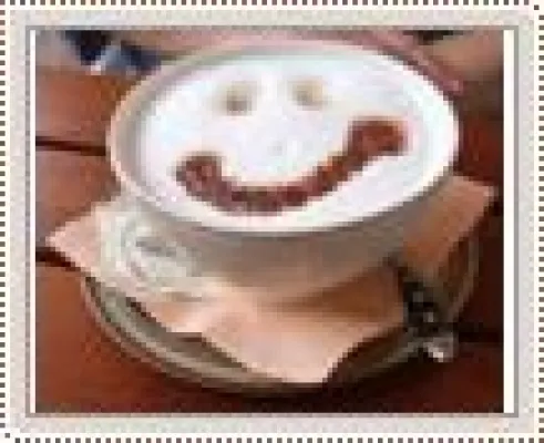 Bild: Wie macht man zu Hause am besten Latte Macchiato und co? - Kaffeezubereitung.net klärt auf.