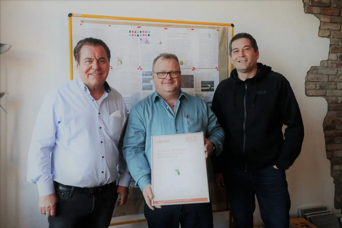 Der neue Vorstand v. l. n. r. Rainer Erhardt, Dirk Schilling und Udo Ernst (© Gütegemeinschaft Anti-Graffiti)