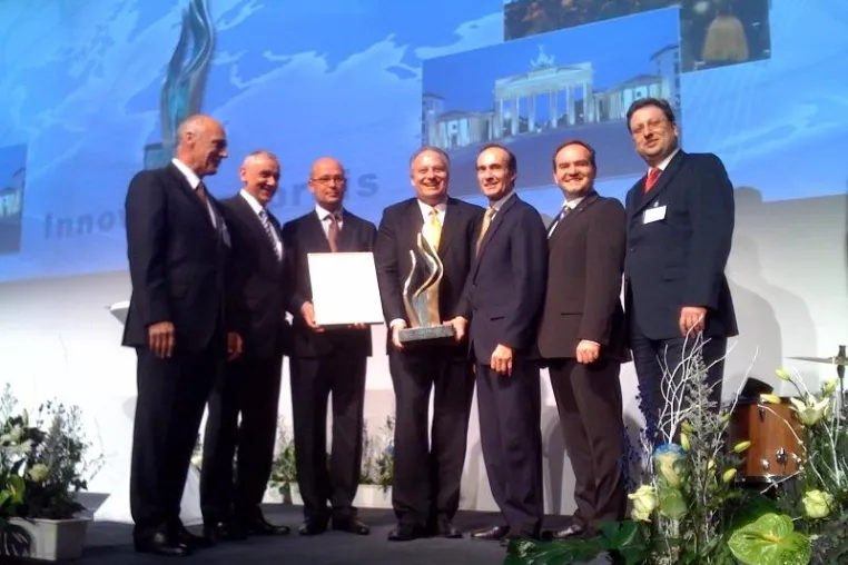 Bild: WALLMEDIEN-Kunde gewinnt BME Innovationspreis 2009