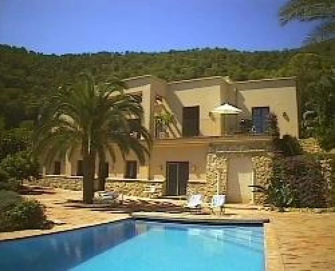 Hochwertige Immobilien-Präsentation auf DVD oder im Web.