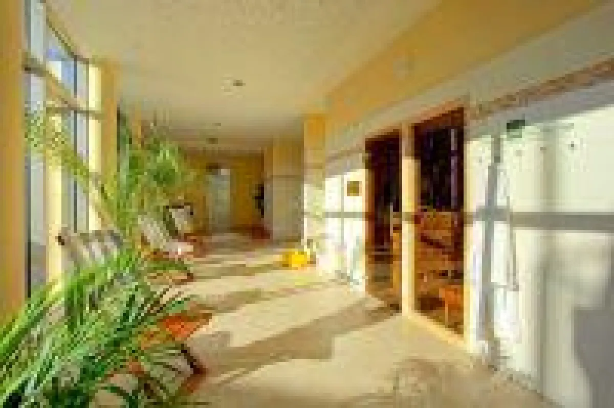 Großzügige Sauna- und Wellnesslandschaft im Hotel Nautic Usedom