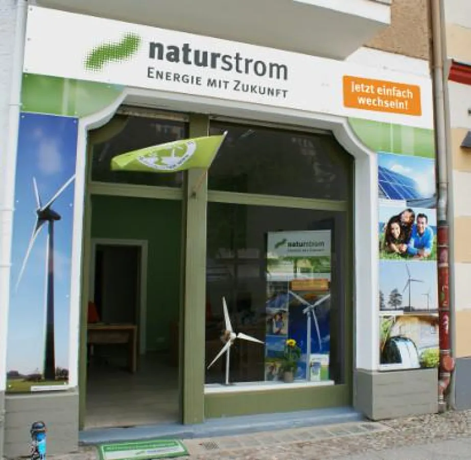 Am 1. Juli eröffnet der erste Berliner naturstrom-Laden.