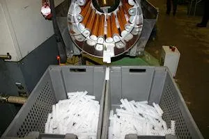 Bild: Elektroindustrie-Zulieferer Adels-Contact plant und produziert mit abas-ERP