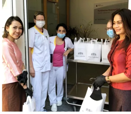 650 Frühlingsrollen für Plegepersonal in Augsburg Bild: 650 Frühlingsrollen für Plegepersonal in Augsburg