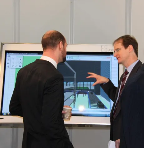 Bild: Chance genutzt - ESB Business School präsentiert sich erstmals auf Logistikmesse LogiMAT