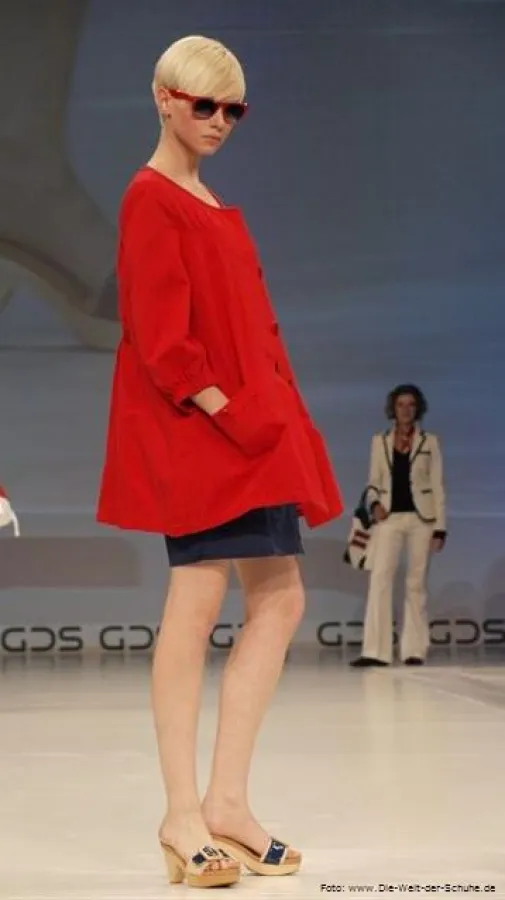 Das Comeback der Clogs Foto:Hallo-Onlinejournal