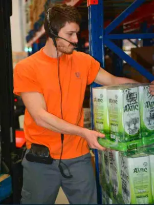 Bild: Unilever Griechenland führt sprecherunabhängige Voice-Lösung von Zetes ein