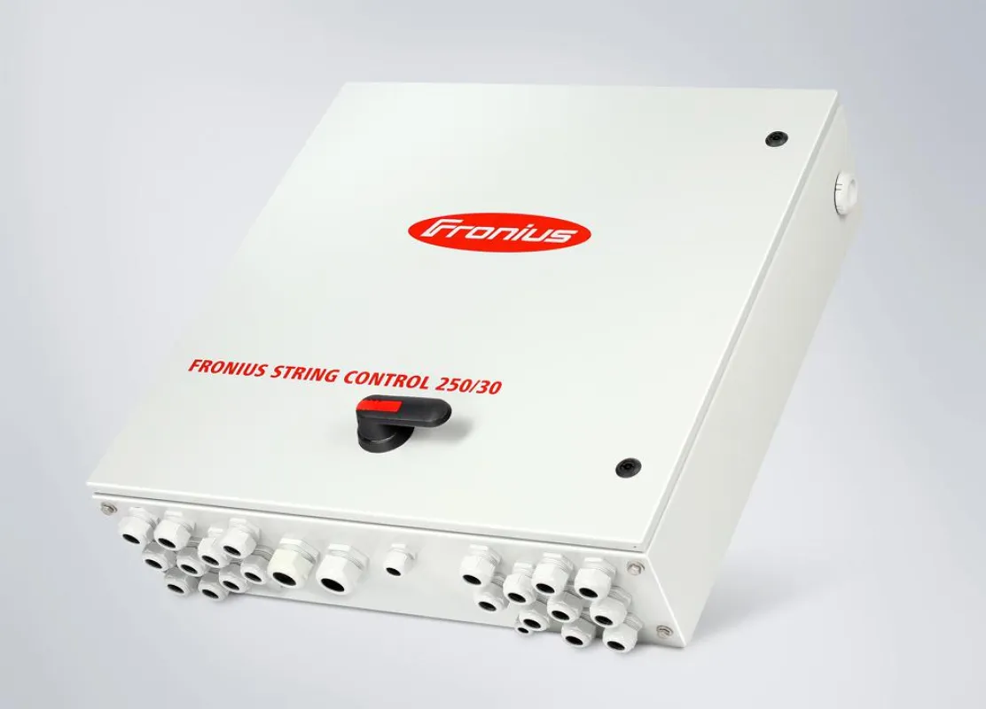 Die Fronius String Control 250/30 DCD DF sorgt für Ertragssicherung bei Zentralwechselrichtern