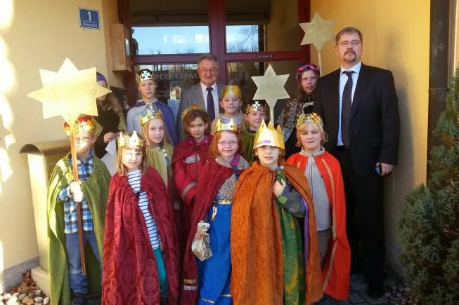 Sternsinger aus Röhrmoos bedanken sich Bild: Sternsinger aus Röhrmoos bedanken sich