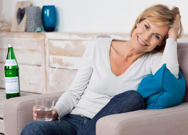 Bild: 7 Tipps, wie Trinken der Verdauung hilft