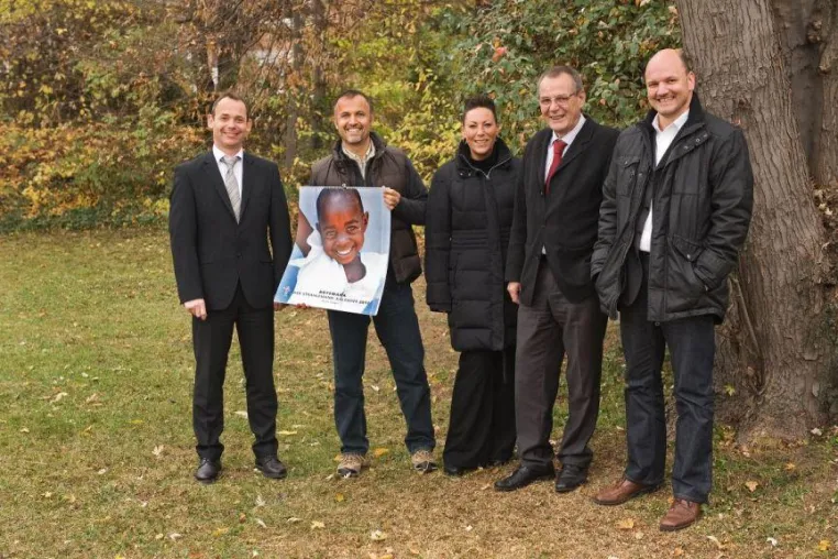 Beltz Druckpartner unterstützt Strahlemann-Initiative beim Jubiläumskalender 2012 Bild: Beltz Druckpartner unterstützt Strahlemann-Initiative beim Jubiläumskalender 2012