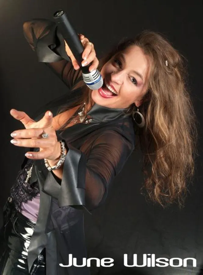 Grand Show d´Eurovision, das brandaktuelle Showkonzept von June Wilson.