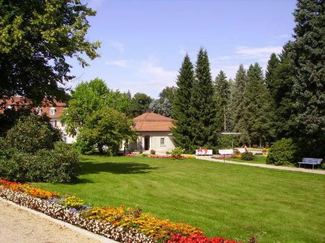 Der historische Kurpark Bad Brambach lädt zur 