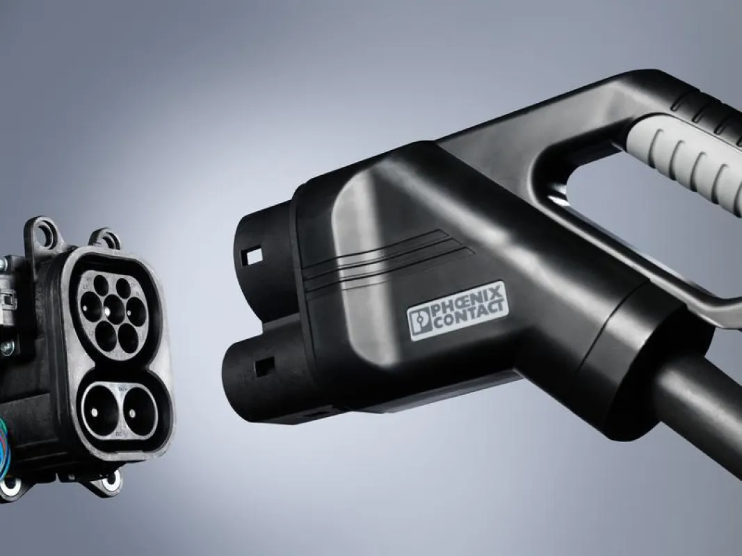 Stecker eines Elektrofahrzeugs (Foto: PTB)