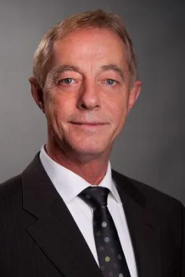 Bild: Gerhard Berghaus zum Ehrenmitglied im Bundesverband POS Dienstleister ernannt