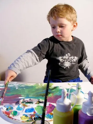 Abenteuerlicher Wettbewerb zum Weltkindermaltag Bild: Abenteuerlicher Wettbewerb zum Weltkindermaltag