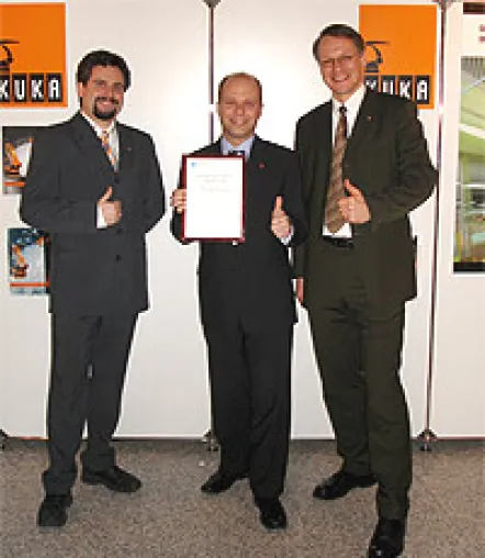 KUKA Roboter GmbH erhält Innovationspreis für Logistiklösung Bild: KUKA Roboter GmbH erhält Innovationspreis für Logistiklösung