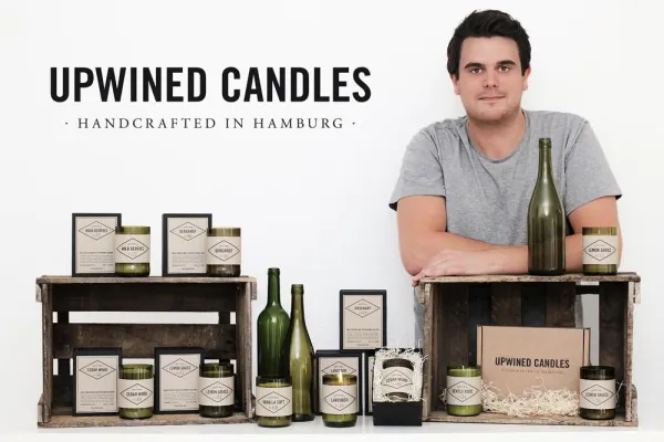 Neue Duftkerzen aus alten Weinflaschen - handmade in Hamburg. Bild: Neue Duftkerzen aus alten Weinflaschen - handmade in Hamburg.