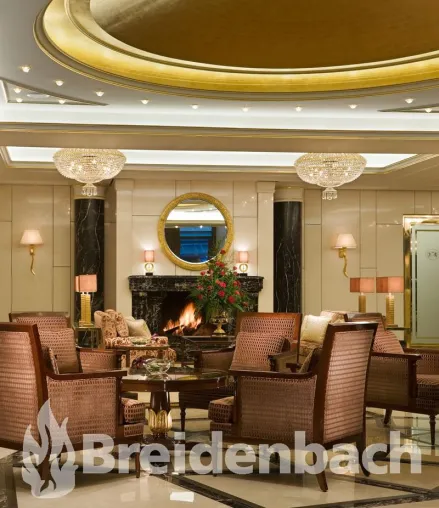 Nicht verwandt, aber die gleichen Werte - Breidenbach baut den Kamin im Breidenbacher Hof in Düsseldorf Bild: Nicht verwandt, aber die gleichen Werte - Breidenbach baut den Kamin im Breidenbacher Hof in Düsseldorf