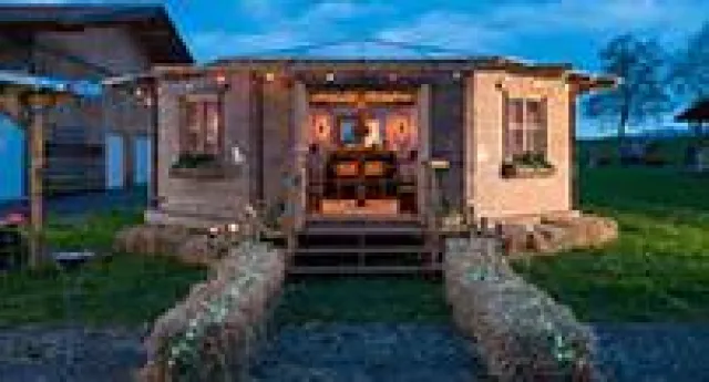 Bild: Hüttn 2 Go: Feiern in der mobilen Partylocation