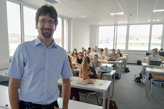Theorie trifft Praxis – Funktion und Nutzen von Gründungsnetzwerken Bild: Theorie trifft Praxis – Funktion und Nutzen von Gründungsnetzwerken
