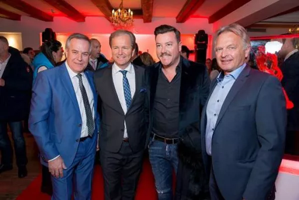Bild: Von der Piste in die Lounge: Hummerparty im Hotel Kitzhof