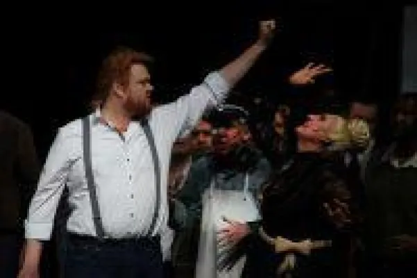 Bild: Brecht/Weill "Aufstieg und Fall der Stadt Mahagonny"