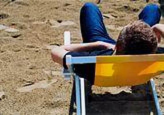 Bild: Hohe Preise bei Abbruch der Reise: Sinnvolle Erweiterung zur Reiserücktrittskostenversicherung