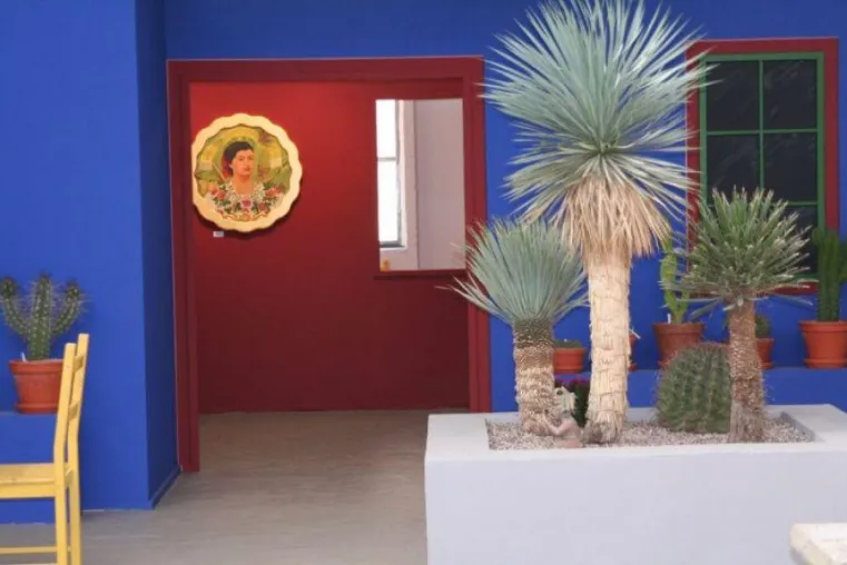 Große Frida Kahlo Ausstellung mit über 100 Gemälden wurde in Baden-Baden eröffnet Bild: Große Frida Kahlo Ausstellung mit über 100 Gemälden wurde in Baden-Baden eröffnet