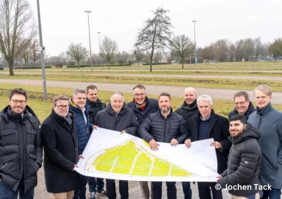 Bild: Planungsstart für eine der größten Solar-Carport-Anlagen Deutschlands